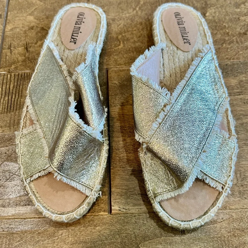 Olivia Miller Women’s Joseline Espadrille Slide Sandals Gold Size 7 NWT
